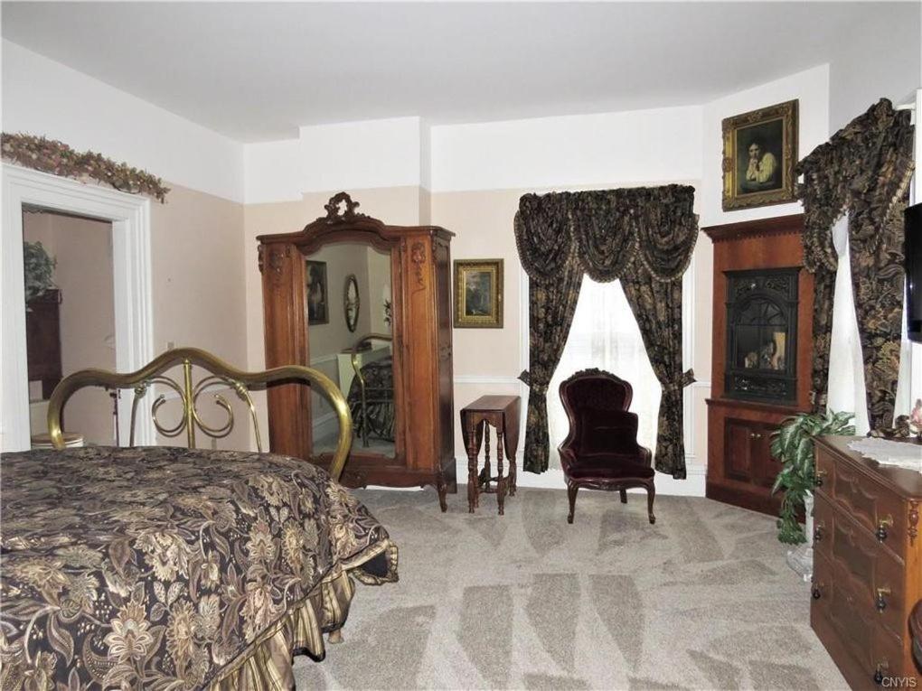 Herkimer Raindrops On Roses Bed & Breakfast المظهر الخارجي الصورة
